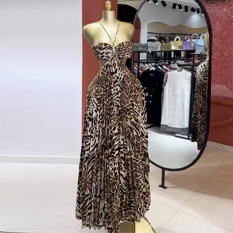 Women'S Holiday Formal Wear - Sukienka damska na studniówkę w panterkę,