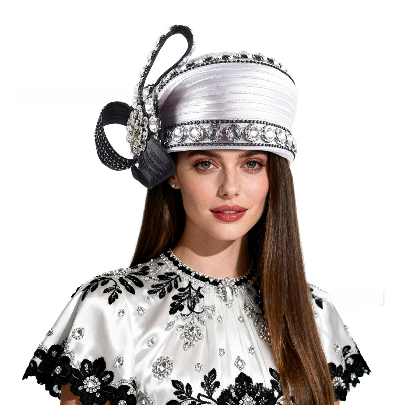 Women Formal Wear Photoshoot - Damskie eleganckie fascynatory z dżetami, kapelusze