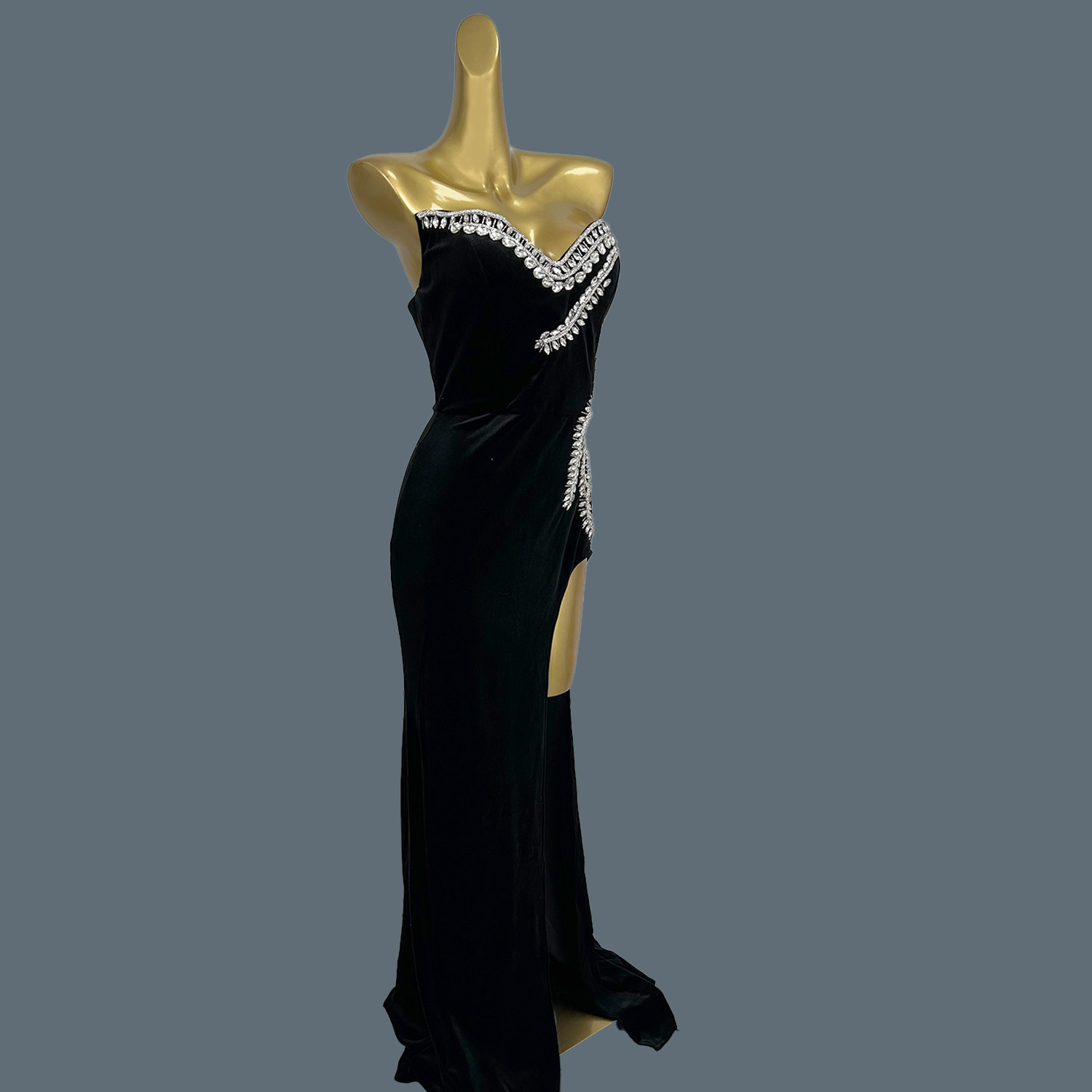 Czarna aksamitna suknia do zie – Women Formal Wear Photoshoot recenzja i cena