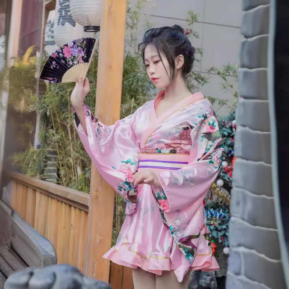 Damskie czerwone kimono yukata – Women Formal Wear Photoshoot recenzja i cena