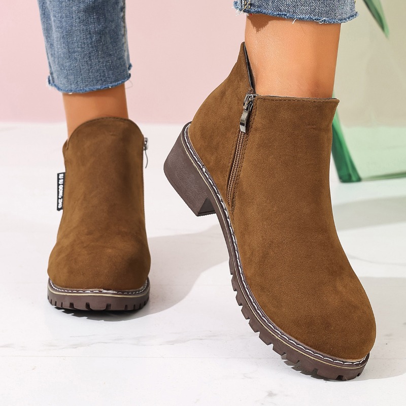 Damskie Botki Jesienno-Zimowe  – Women Formal Wear With Shoes recenzja i cena